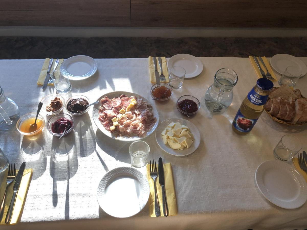 Farm Stay Zurej Šentjur Szoba fotó
