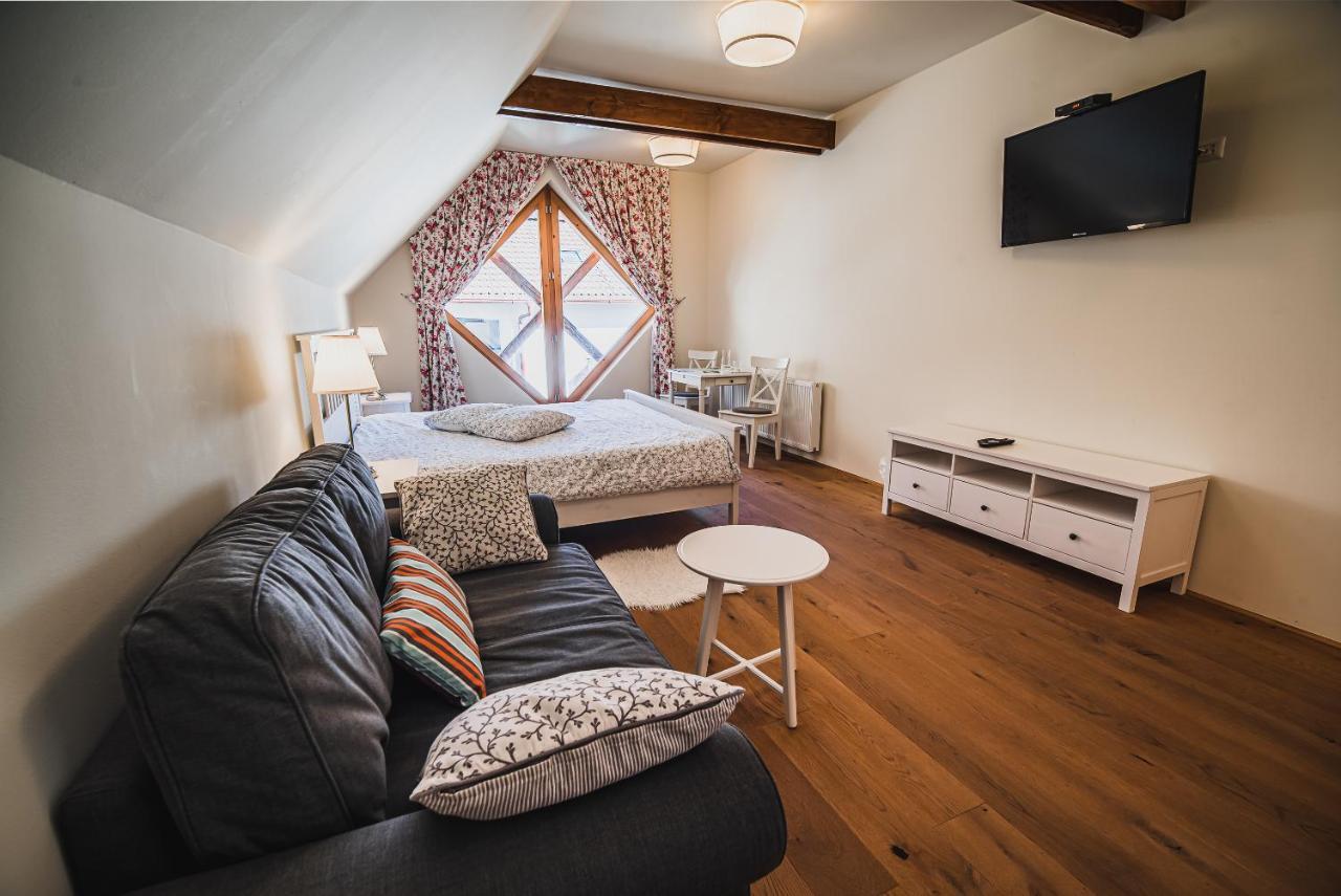 Farm Stay Zurej Šentjur Kültér fotó